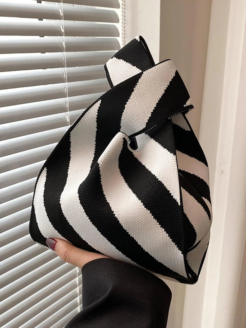Black & White Strips